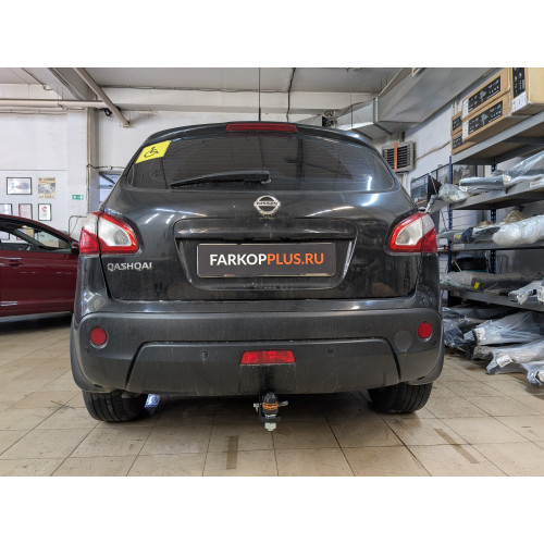 Фаркоп BERG на Nissan Qashqai 2006-2013 Арт. F.4111.002