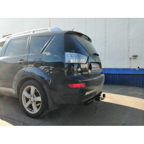 Фаркоп Лидер Плюс на MITSUBISHI Outlander 2007–2012  Арт. M105-F 