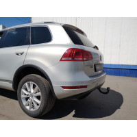 Фаркоп ARAGON на VOLKSWAGEN Touareg 2010–2018  Арт. E6710AV 