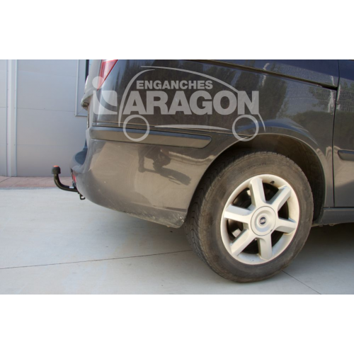 Фаркоп ARAGON на FIAT Ulysse 2002–2006  Арт. E1921AV 